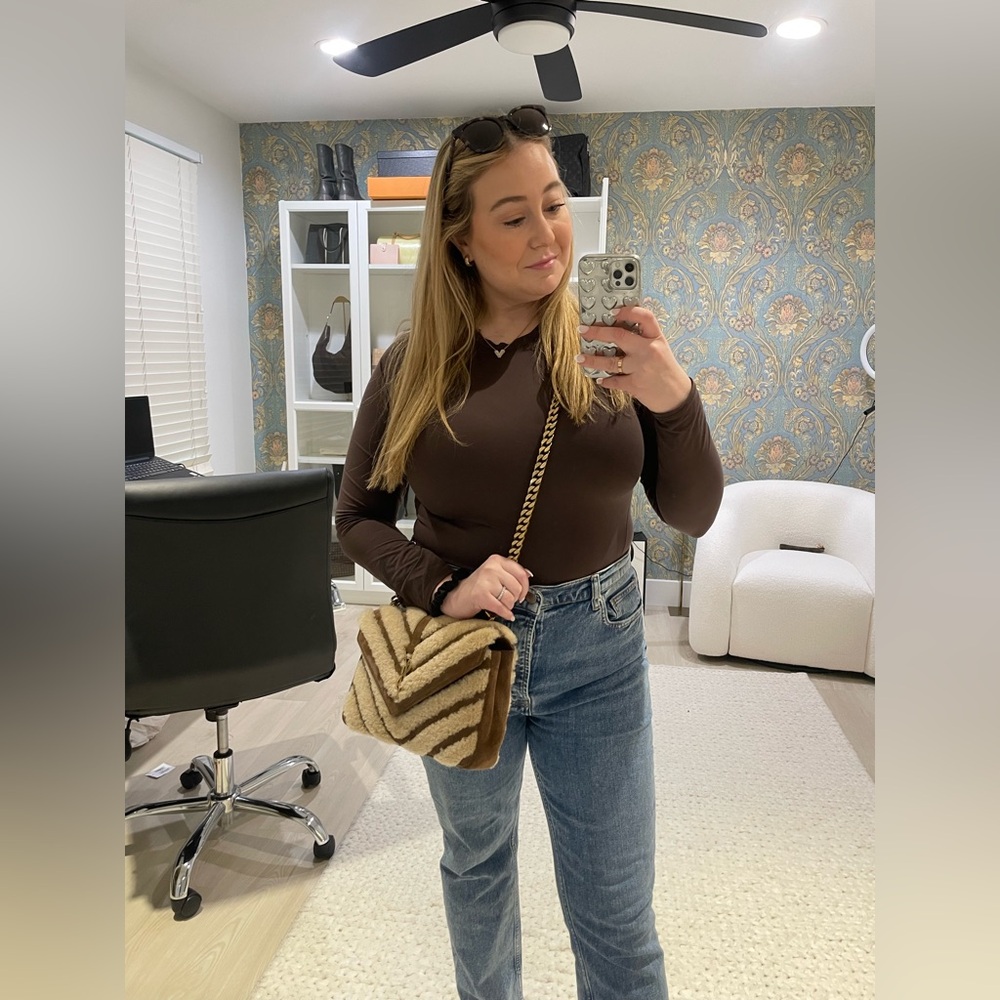 YSL Saint Laurent Medium College Shearling and Suede Crossbody - Picture 8 of 8